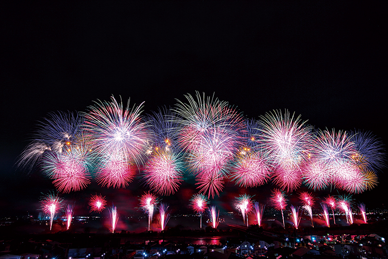 ３年ぶり 真夏の夜空彩る 朝日ぐんま 群馬のコト 知りたくなる Agnext